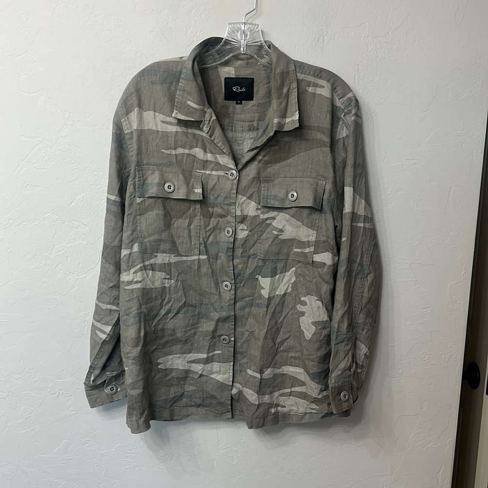 Rails Everett Camo Button Down Top Size Small. - image 3